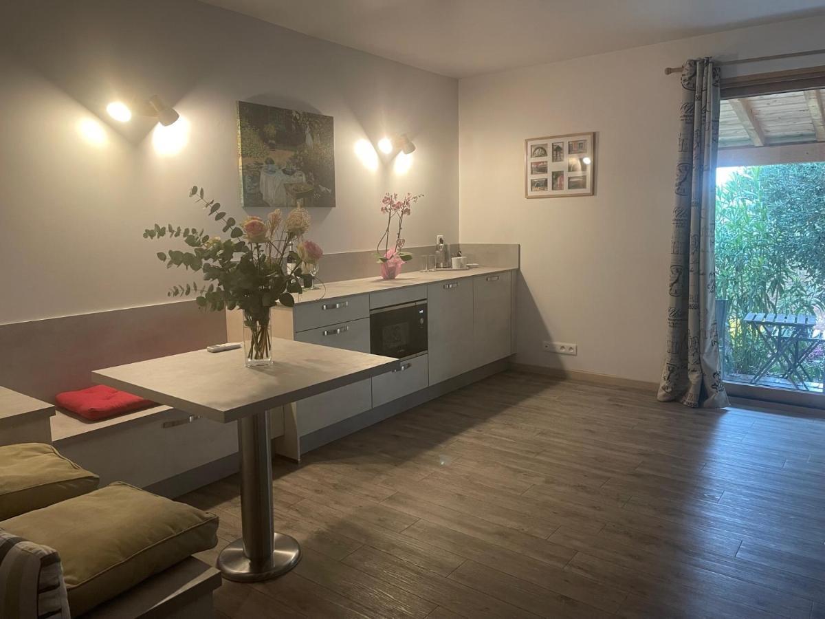 Le Lion D'Or En Perigord Bed & Breakfast Mauzac-et-Grand-Castang Exterior photo