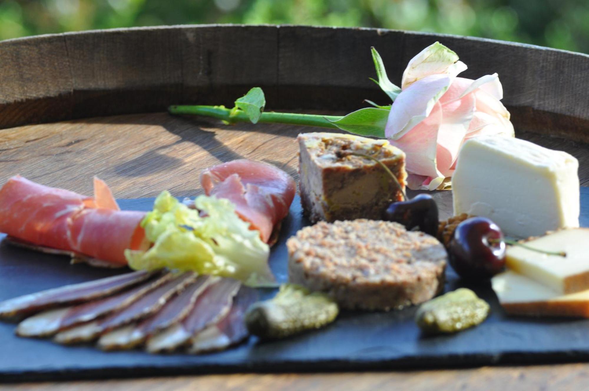 Le Lion D'Or En Perigord Bed & Breakfast Mauzac-et-Grand-Castang Exterior photo