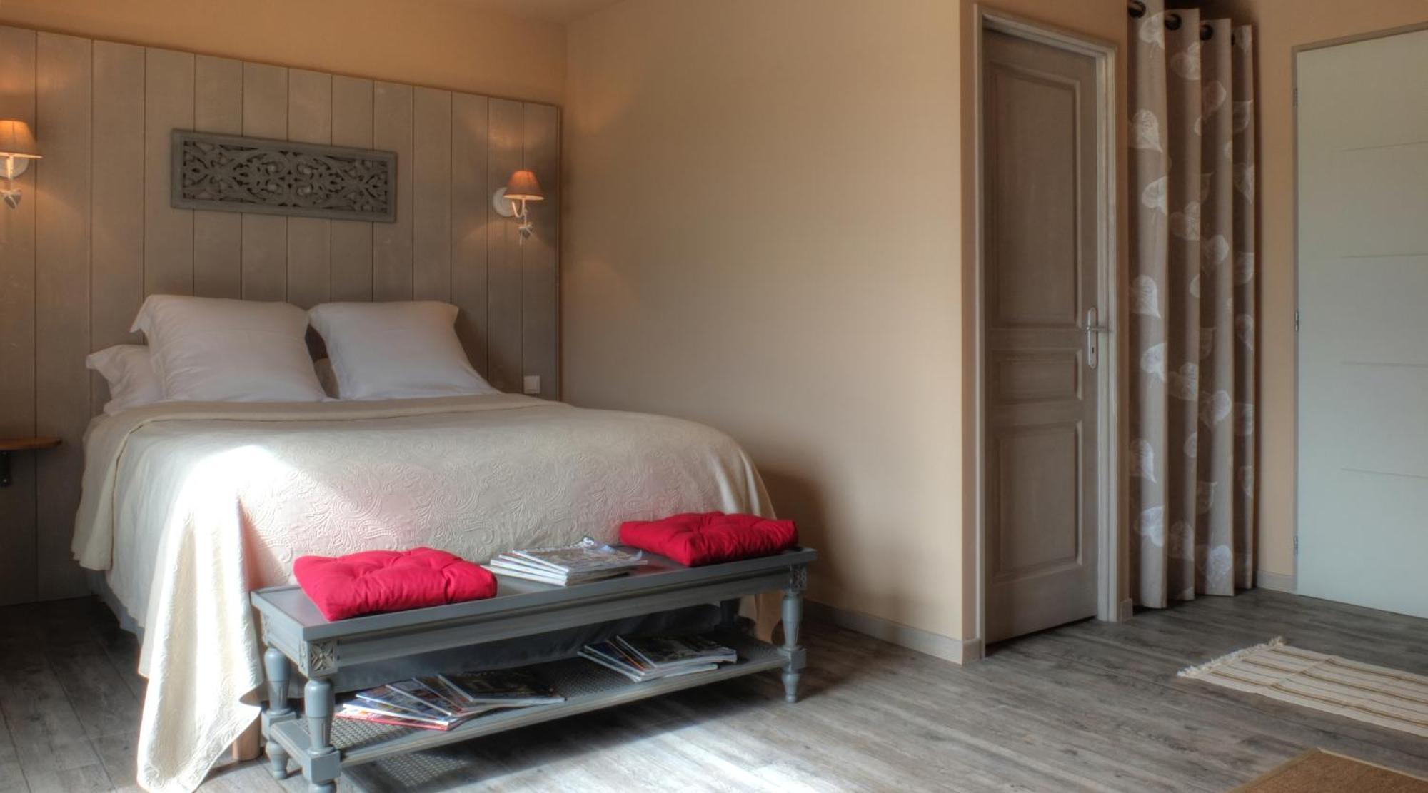 Le Lion D'Or En Perigord Bed & Breakfast Mauzac-et-Grand-Castang Room photo